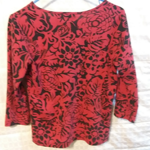 Cute tee ADDITIONS by CHICOS. Size 0. 100% cotton. - Picture 3 of 4